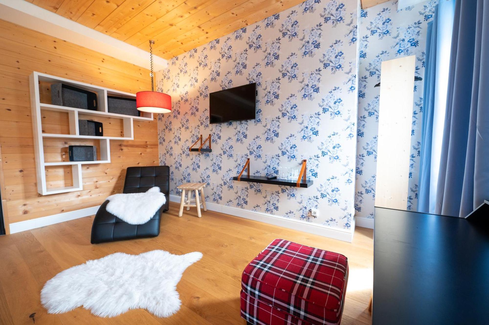 Design Hotel Alpenliebe - - - - Boutique-Flair - - - - Инцелль Экстерьер фото
