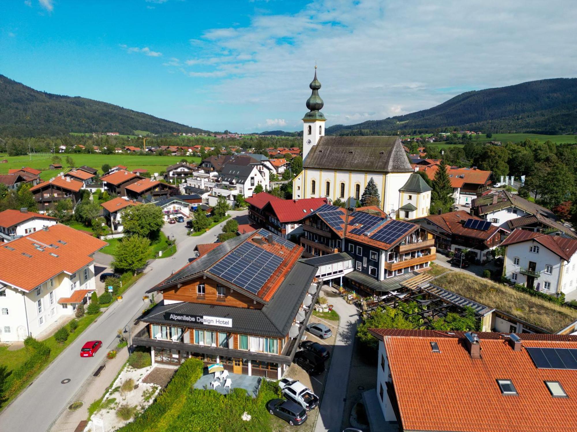 Design Hotel Alpenliebe - - - - Boutique-Flair - - - - Инцелль Экстерьер фото